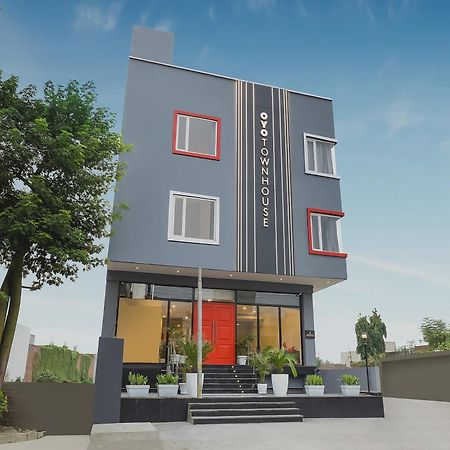 Super Townhouse Golden Avenue Road Hotel Amritsar Exterior photo